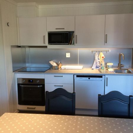 Sotra Rorbusenter Aparthotel Karavika Luaran gambar